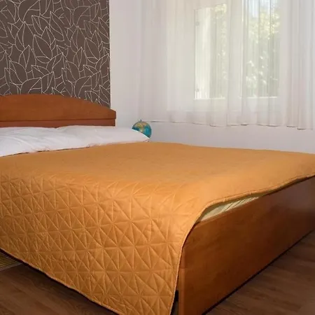 In With Terrace, Air Conditioning, Wifi, Washing Machine Vodice