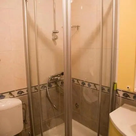 In With Terrace, Air Conditioning, Wifi, Washing Machine Vodice